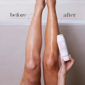 This Works Perfect Legs Skin Miracle, 150 ml – Sérum teinté enrichi en multivitamines pour un éclat naturel pour tous les ton...