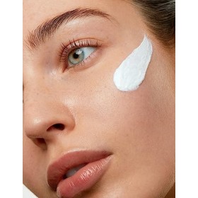 Produit officiel Crystal Clear Rewind 10 Super Charged Crème hydratante visage et cou 60 ml