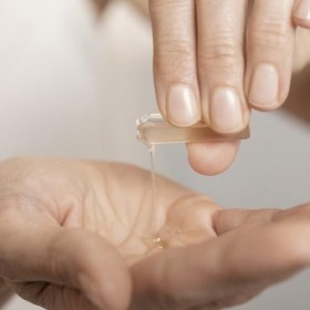 Dr. Bouhon - The Super Overnight Sérum Ampoules 28 x 2 ml - Soin de nuit à lacide oligo-hyaluronique et aux phytoestrogène