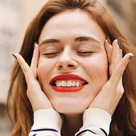 MB MILANO All Day Velvet Rouge à Lèvres Velours Orange Red