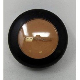MAC Studio Finish NC42 Correcteur 7 g Anti-cernes / Correcteurs