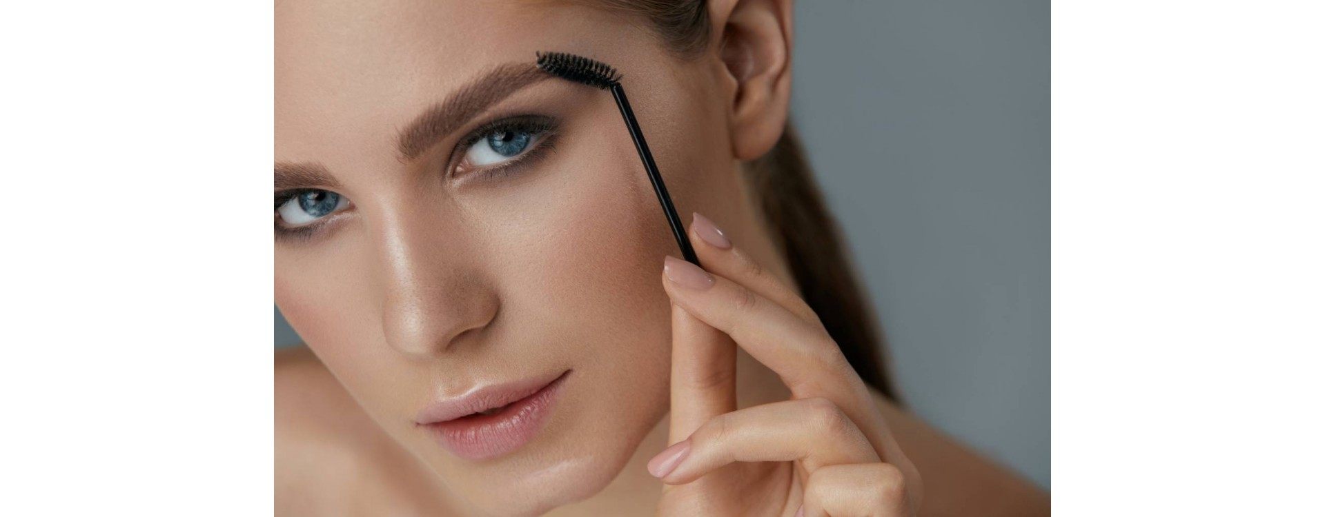 How to make up your eyebrows ?