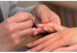 How to take care of your nails ?