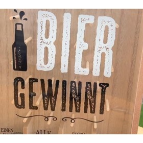 La bière gagne - le jeu des capsules pour les vrais hommes:intérieur en bois et acrylique