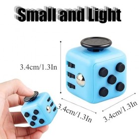 4 Pièces Cube Toy, Jouet à Doigt pour Le Bureau, Fidget Cube Anti Stress, Cube Toy Jouet Sensoriel Fidget Toy, Convient à Tou