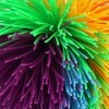 Balle Floue, Balle Koosh, Jouet Anti-Stress, Balle Floue pour Soulager Le Stress Rainbow Pom Ball Jouet Actif Rainbow Fluffy 