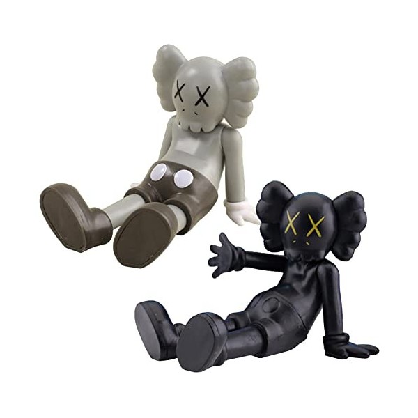 BESTZY KAWS Lot de 2 jolies mini poupées de jeu, décorations de maison, décorations de gâteau danniversaire denfants, décor