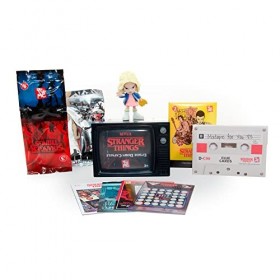 Famosa - Capsules magiques Stranger Things, avec 1 personnage de scène différent de la série, poupées et accessoires, livrais