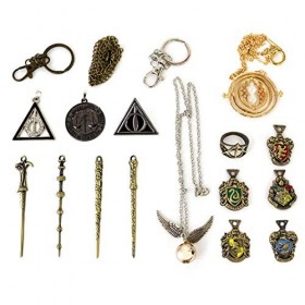 TANSHOP Ensemble de baguette magique, jeu de cosplay pour enfants avec trousseau de clés, collier, insigne scolaire et bague,