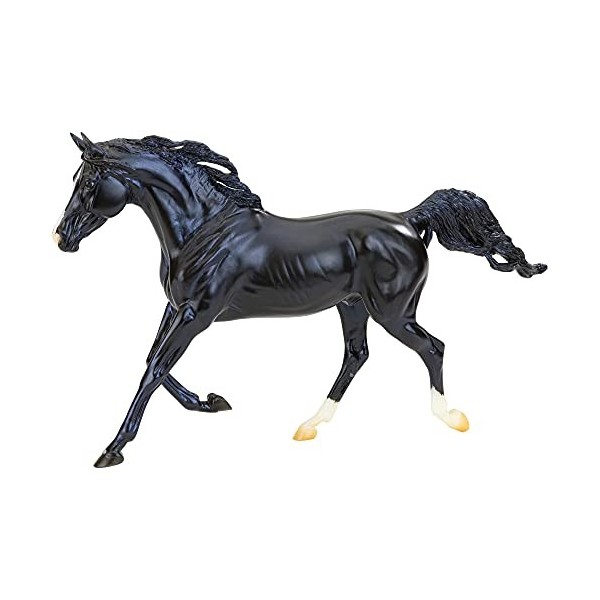 Breyer Horses Traditional Series KB Omega Fahim, Modèle de Jouet pour Cheval, 29,2 x 22,9 cm, Figurine de Cheval à léchelle 