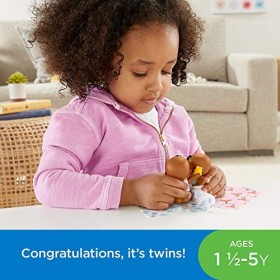 Fisher Price Little People Snuggle Twins - GKP69 - 2pcs Figurines bébé + Accessoires - Neuf