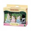 SYLVANIAN FAMILIES - Le Village - La Famille Chat Bicolore - 5181 - Famille 4 Figurines - Mini Poupées