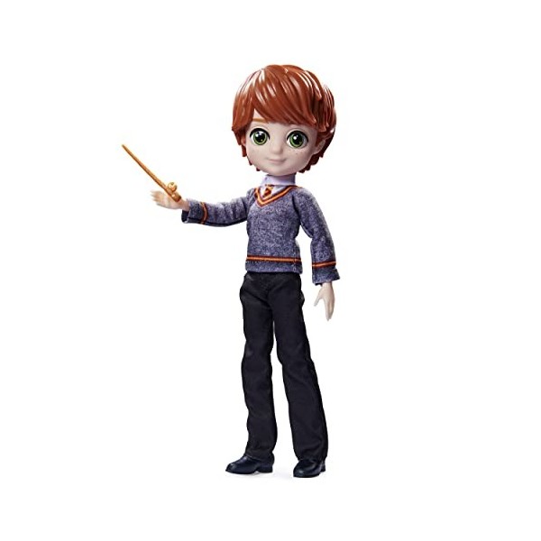 Harry Potter - Wizarding World - POUPÉE 20 CM HERMIONE GRANGER - Poupée figurine Articulée 20 cm Avec Baguette Magique et Uni