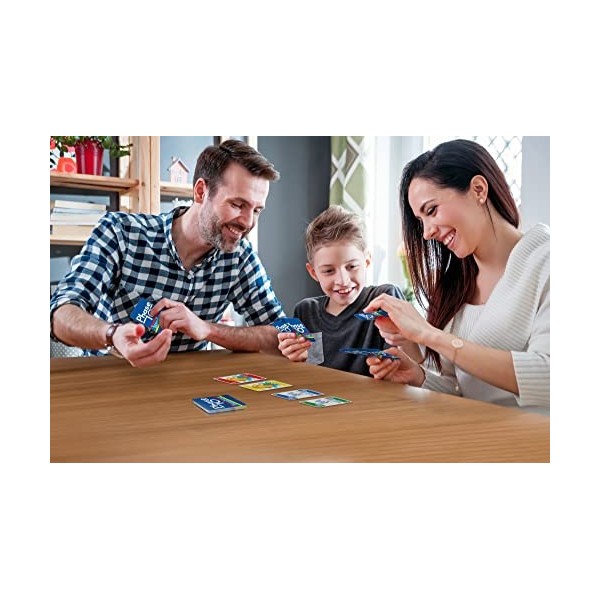 Mattel Games Phase 10 Junior, jeu de société et d’association de cartes de style rami à plusieurs niveaux, 4 ans et plus, GXX