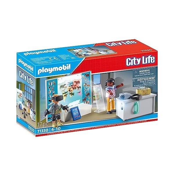 Playmobil City Life 71330 Classe avec réalité augmentée, avec Un projecteur, Deux Personnages, des Accessoires et des Casques