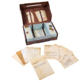 Fizz Creations Solve The Case Escape Room Game. Lexpérience ultime de lévasion emballée dans une valise portable. Comprend 