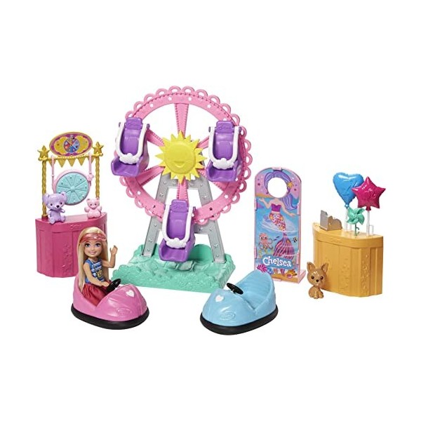 Barbie Famille Coffret Chelsea Fête Foraine, mini-poupée blonde, figurine chiot, 5 zones de jeu dont une grande roue, jouet p