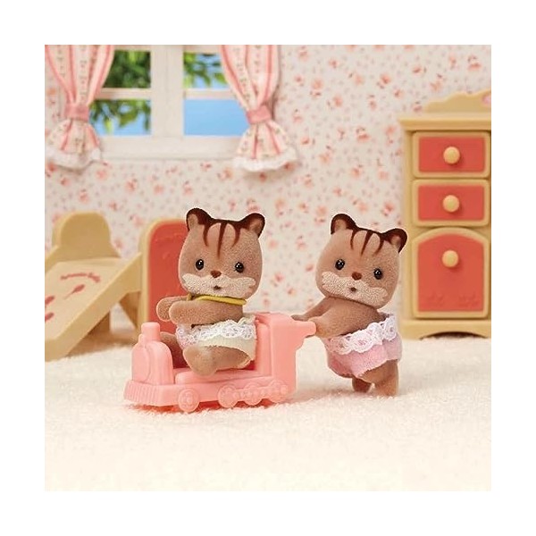 Sylvanian Families - Le Village - Les jumeaux Écureuil Roux - 5421 - Jumeaux et Bébés - Mini Poupées