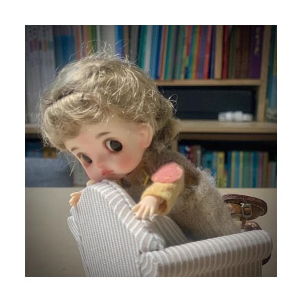 Fopytu Canapé de Maison de poupée Canapé Miniature à léchelle 1/12 avec Oreiller Mini canapé rayé, Meubles de Salon, Accesso