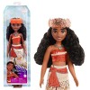 Princesses Disney Poupée Vaiana articulée avec Tenue Scintillante et Accessoires Dont Serre-tête et Collier, Jouet Enfant, Dè