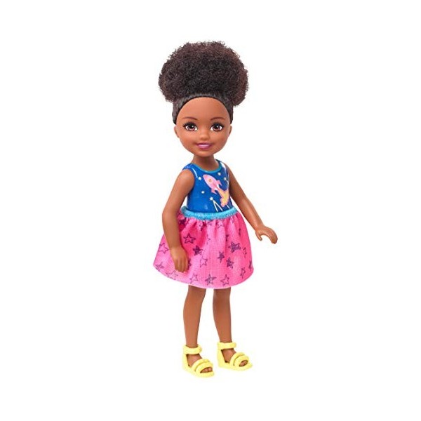 Barbie Famille Coffret Mini-poupée Chelsea Brune et sa balançoire