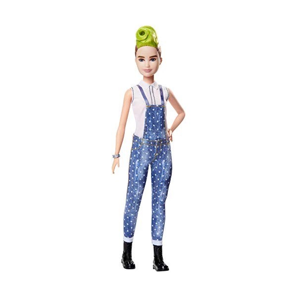 Barbie Fashionistas poupée mannequin 124 aux cheveux châtains et verts avec salopette en jean à pois et boots noires, jouet 