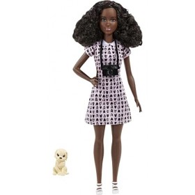 Barbie Métiers poupée Photographe Animalière brune, avec robe imprimé cœurs, chaussures, accessoire appareil photo et figurin