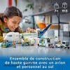 LEGO 60367 City L’Avion de Ligne, Jeux de Construction, Maquette davion pour Noël, avec Véhicules de lAéroport : Bus, Remor