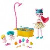 Enchantimals Coffret Heure du bain, mini-poupée Petya Truie et figurines animales Streusel et Nisha, accessoires inclus, joue