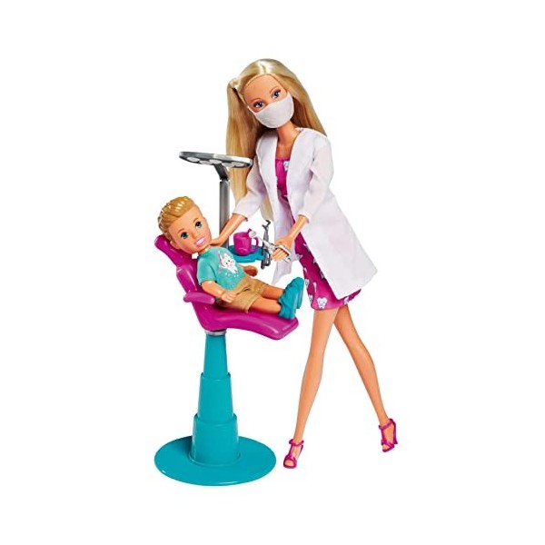 Simba 105733514 Steffi Love Dentist - Poupée en Tant Que Dentiste et Timmy en Tant Que Patient - avec Chaise et Accessoires d