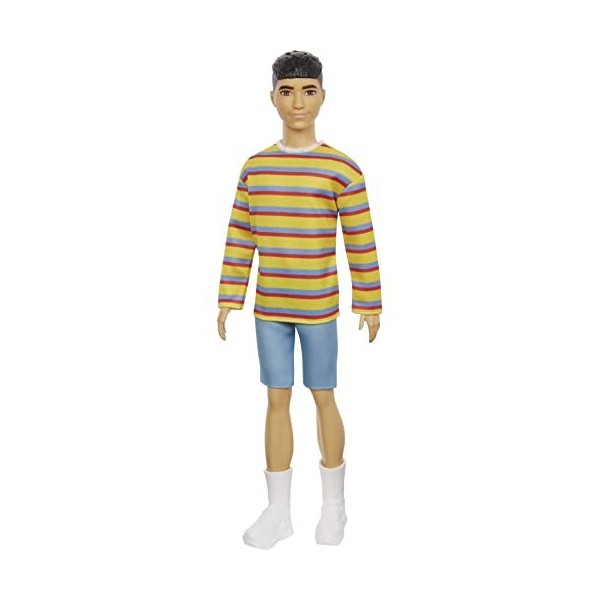 Barbie Fashionistas poupée mannequin Ken brun avec un tee-shirt à manches longues et un bermuda bleu, jouet pour enfant, GRB9