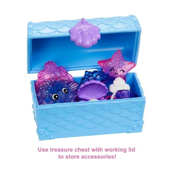 Barbie Poupée Chelsea Sirène Cheveux Bleus et Violets de Barbie Mermaid Power, avec 2 Animaux, Coffre au Trésor et Accessoi