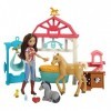 Spirit lindomptable Coffret Nurserie avec poupée Lucky 18 cm, 4 figurines d’animaux, et accessoires, jouet pour enfant, HCH3