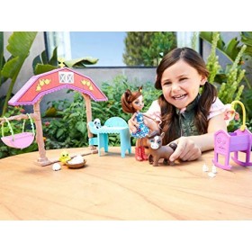 Enchantimals Coffret La Nurserie de la Ferme, Mini-poupée Haydie Jument, Figurine Animale Trotteur et + de 10 accessoires, jo