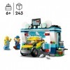 LEGO 60362 City La Station de Lavage, Jouet pour Enfants Dès 6 Ans, Garçons, Filles, Set avec Brosses à Laver Rotatives, Voit