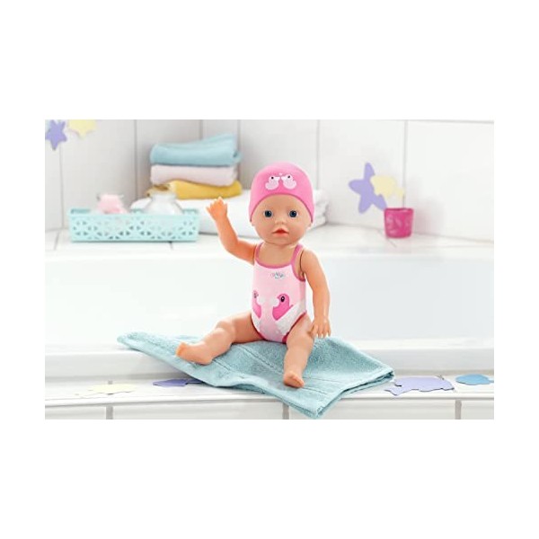 BABY born Ma première nage Fille 834060 - Poupée de 30cm avec maillot de bain fixe et bonnet pour les jeux aquatiques - Fonct