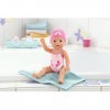 BABY born Ma première nage Fille 834060 - Poupée de 30cm avec maillot de bain fixe et bonnet pour les jeux aquatiques - Fonct