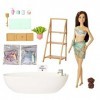Barbie Coffret Bain Relaxant avec poupée mannequin brune, baignoire, chiot, savon confetti coloré et accessoires, thème soin 