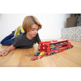 Disney Pixar Cars Camion Transporteur Mack pour transporter jusquà 18 mini-véhicules, mini voiture Flash McQueen incluse, jo