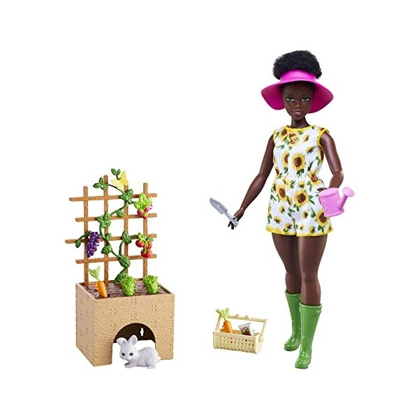Barbie Coffret Poupée Jardinage Avec Poupée Mannequin 29 Cm, Brune, Ronde , Lapin, Treillis Avec Accessoires De Jardin Et Fr