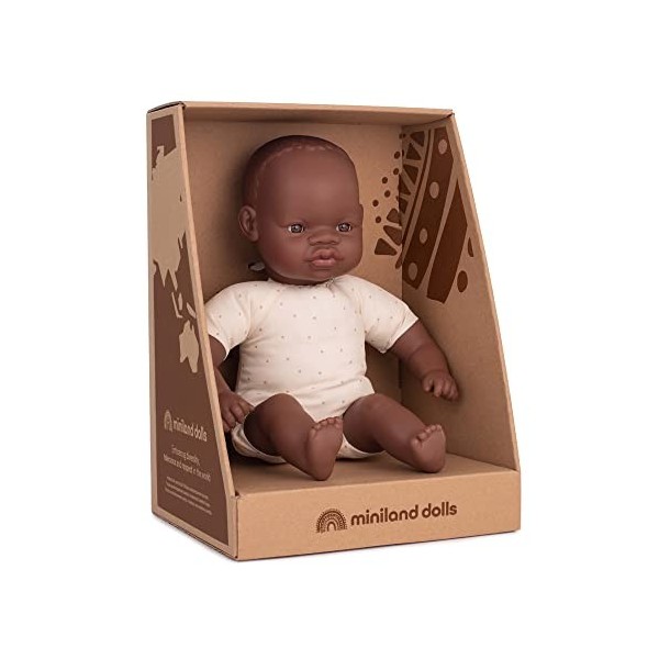 Miniland Dolls 31364 : Poupée Africaine de 32 cm avec Corps Mou Présenté dans Une boîte Cadeau.