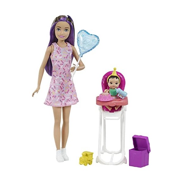 Barbie Famille coffret Anniversaire avec poupée Skipper baby-sitter, figurine bébé, chaise haute et accessoires, jouet pour e