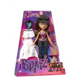 Bratz Original Poupée Mannequin - NEVRA - Contient 2 Tenues, des Accessoires, Un Emballage holographique en édition spéciale 
