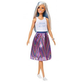 Barbie Fashionistas poupée mannequin 120 aux long cheveux blancs et mèches bleues, débardeur blanc et jupe longue colorée, j