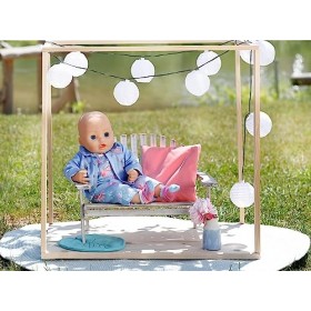 Baby Annabell Active Deluxe Ensemble en Jeans 43 cm – Modèle Floral - pour les Petites Mains, Jeu Créatif Développe l’Empathi