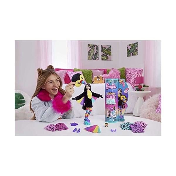 Barbie Poupée Cutie Reveal Série Jungle, poupée mannequin avec costume de toucan en peluche, 10 surprises et changement de co