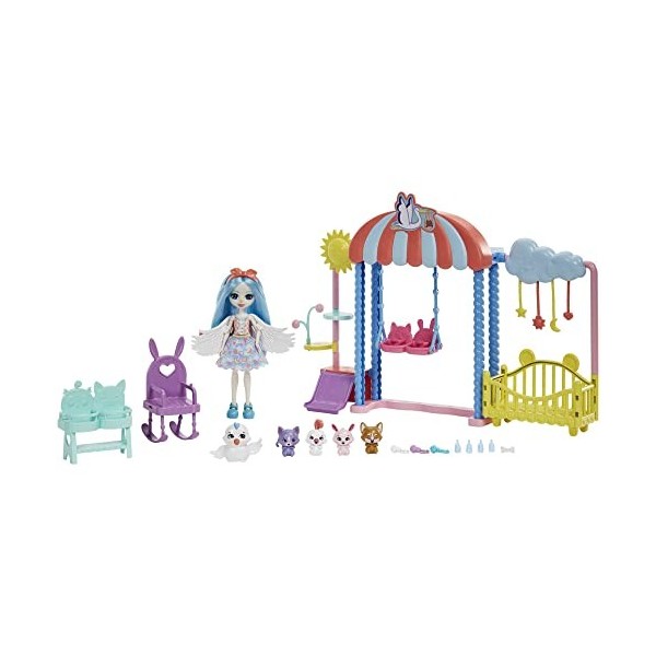 Enchantimals Coffret Garderie des Enchantimals avec poupée Starley Cigogne, figurine Bouncer, 4 figurines Amis Bébés Animaux 