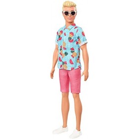 Barbie Fashionistas poupée mannequin Ken 152 aux cheveux blonds moulés avec chemise bleue tropicale et short corail, jouet p