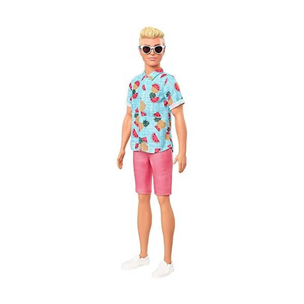 Barbie Fashionistas poupée mannequin Ken 152 aux cheveux blonds moulés avec chemise bleue tropicale et short corail, jouet p