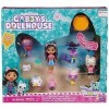 Gabbys Dollhouse, Ensemble de Figurines sur Le thème du Voyage avec Une poupée Gabby, 5 Figurines de Chat, Jouets Surprise e